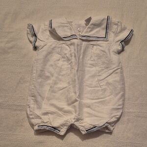 Janie and Jack boys 0-3 months white nautical line linen blend romper VVGUC